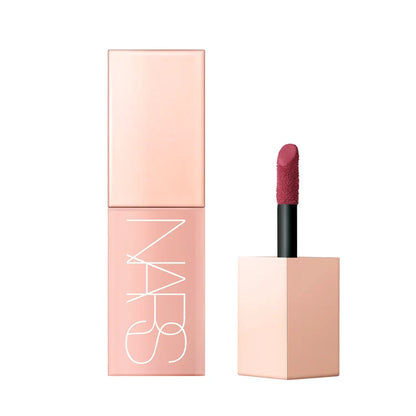 Hydrating Liquid Blush – Lightweight, Buildable & Long-Lasting Glow