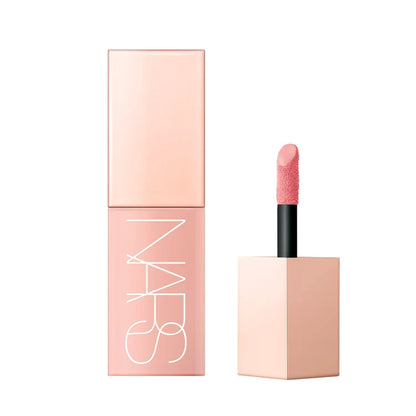 Hydrating Liquid Blush – Lightweight, Buildable & Long-Lasting Glow
