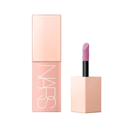 Hydrating Liquid Blush – Lightweight, Buildable & Long-Lasting Glow
